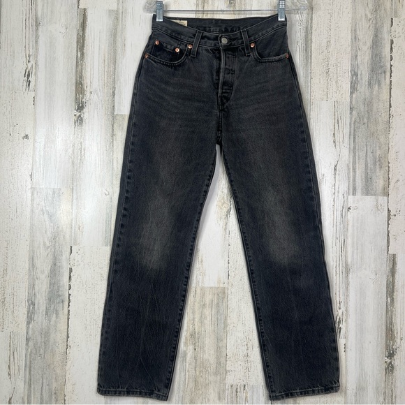 Levi’s 501 Women’s 24 Black Denim Jeans 90s Vintage High Rise Button Fly 5-Pocke - Picture 1 of 15